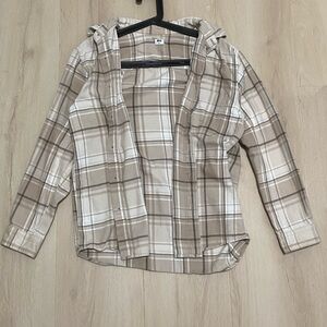 Uniqlo Beige and Cream Plaid Shirt with Hood